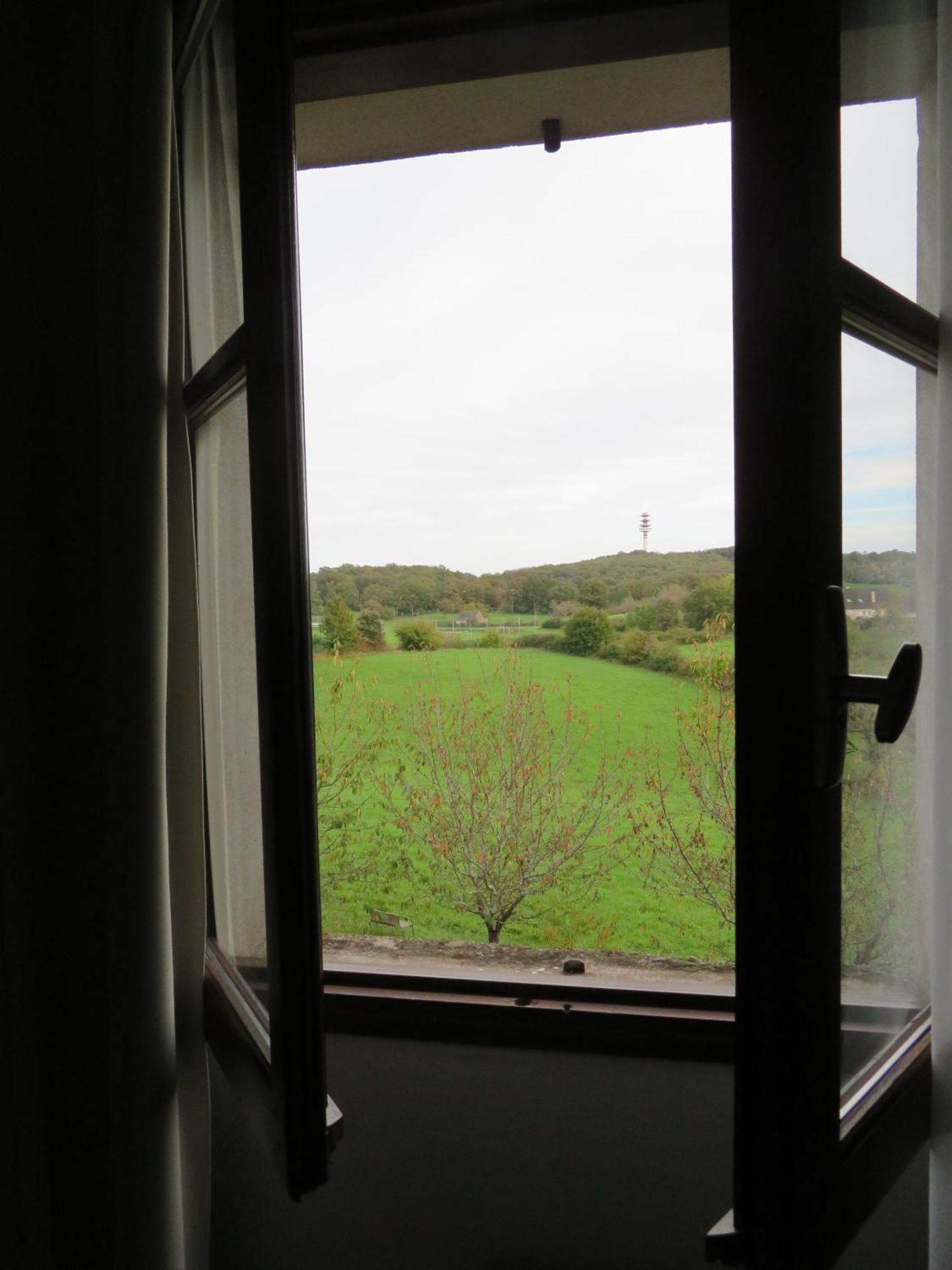 Auberge D'Ici Et D'Ailleurs Cressensac-Sarrazac Pokój zdjęcie
