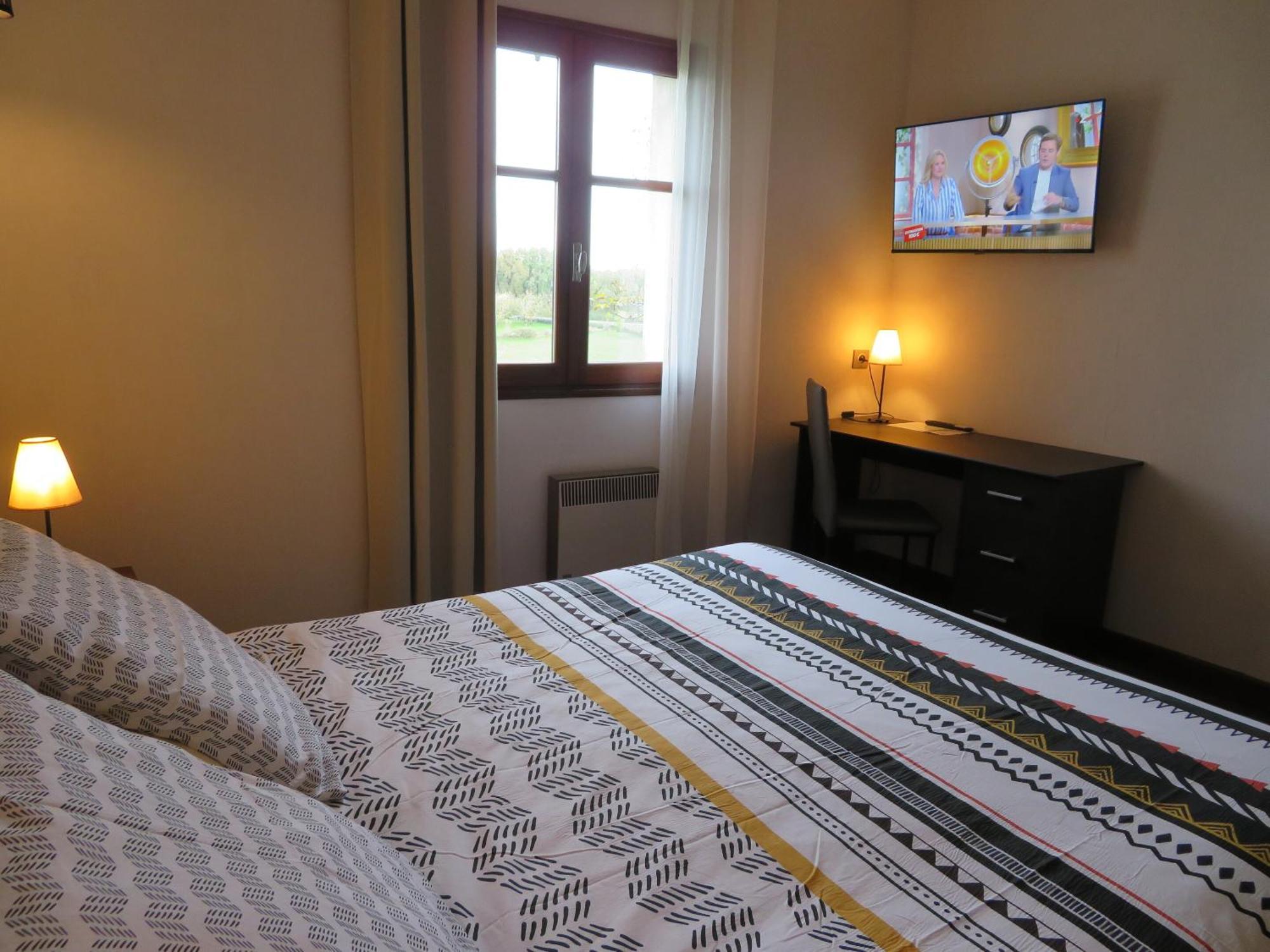 Auberge D'Ici Et D'Ailleurs Cressensac-Sarrazac Pokój zdjęcie